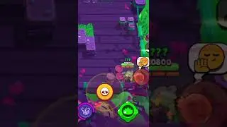 Does Rosa scream in front of the bomb?