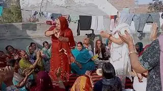 बेरण घुंघट ❤️🤍खोलिये में तेरा मारा आया।💃🏻💃🏻 #haryanvi_lokgeet #haryanvi_dance 