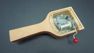 Vintage 1970's Creative Playthings Music Box Educational Toys Hand Crank