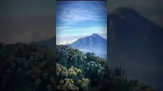 Masya Allah Luar Biasa! Merapi dari Puncak Merbabu