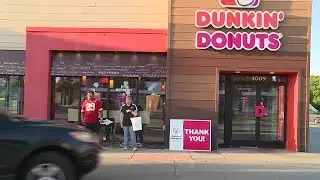 Cops At Donut Shops Raising Money For Special Olympics At Dunkin Donuts