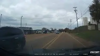 2 Vehicle Accident - Yazoo City, MS on Broadway - November 22, 2023, 2:05pm