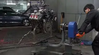 Audi A8 EA837 Engine Disassembly!