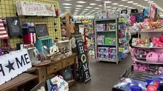 Buc-ees Gas Store: Bucees, Road trip. Rest Stop, Bucee Beaver, Coke, Pepsi, Brisket, Beaver Nuggets