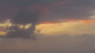 Orações ao pôr do Sol sagrado na Praia da Maçãs. 20/12/25