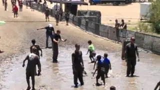 Mud Buds - Ryan doing pushups in the mud