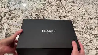 Chanel Unboxing - 21A Vanity Case With Top Handle