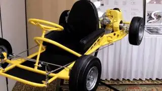 VIntage Fox Mak Kart with McCulloch - restored racing kart