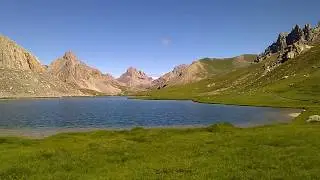 Lac de Oronaye 2411 m - Vall&egrave;e de l'Ubayette, Francia.