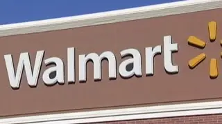 Walmart gains high-income shoppers as e-commerce booms