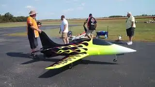 Giant  RC Turbine Jet at Toledo Weak Signals 2020 Swap-N-Air Fair