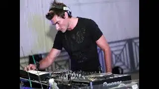 Gabry Ponte   Megamix 04 10 2003