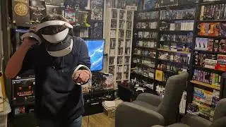 Richie's plank experience PSVR2 with Sebastian who hates SPIDERS and SCARY STUFF 