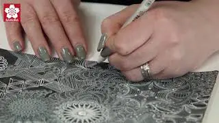 Белая ручка Gelly Roll. Sakura