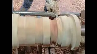 Turning a big vase from wet apple wood&nbsp;#shortsvideo #woodenvase #Woodturning #Dmanwoodturning