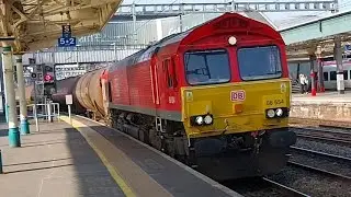 DB Cargo UK 66654 (formerly 66149) departing Newport (South Wales) with an oil train 03/04/2025