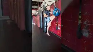 3 варианта удара коленом в прыжке #ММА #муай-тай #кикбоксинг