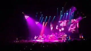 Paul Rudd Joins RUSH in Kansas City for YYZ
