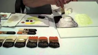 JIll Fitzhenry demonstrates brush techniques with The New Palmer by Dynasty