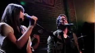 Sonia Rao and Elliott Yamin - Ain't No Sunshine (Bill Withers Cover)
