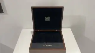 Handcrafted Custom Made Rich Mahogany Wooden Compartment Gift Chest Box and Storage China Boxes