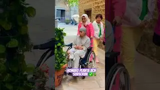 Funny moments🤭 #bushmanprank #funny #prank #bushmanscare #bcn #humor #funnyprank #fun #barcelona