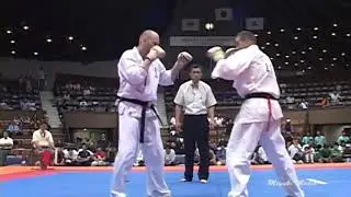 Kyokushin Karate with Head Punches (Shinken Shobu) - Aleksandar Komanov vs Sergey Osipov