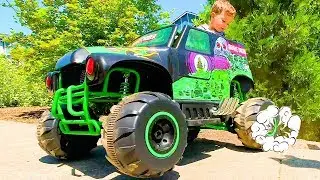 Ride on TOY Grave Digger Monster Truck 24V - GRAVE DIGGER TOY for Kids Compilation with Elias