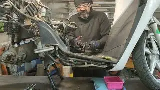Reparaci&oacute;n sh125i gripada (parte1)