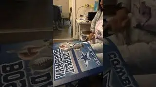 Applying A Tray Table Image
