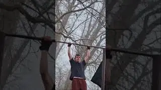 Выход силой на две. 6 повторений подряд. Оттачиввние техники выполнения. #workout