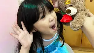 Kids Play | Elsa Story | Videos for 2 year old baby girl | Kids Call Kids #kidsvideos