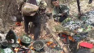 Hunting Wild Chicken, Birds and Cooking In The Mountains | Yos hav zoov tua qaib qus tua noog
