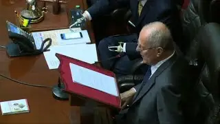 Peru's president in last-ditch appearance to avert impeachment