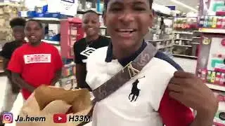 Asking Girls for there number at Walmart I Got rejected in Reverse