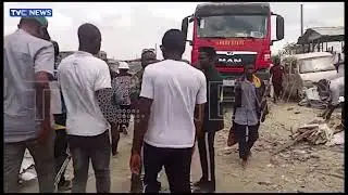 WATCH: Lagos Begins Demolition Of Illegal Structures, Shanties In Jakande Estate, Lekki