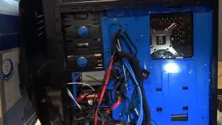 AeroCool Syclone II Black Edition kieg&eacute;sz&iacute;t&eacute;se egy Chieftec CRD-501 k&aacute;rtyaolvas&oacute;val