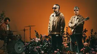 Tom&aacute;s P&eacute;rez y Ceaese - quierovolarquierogritar (Video Oficial)