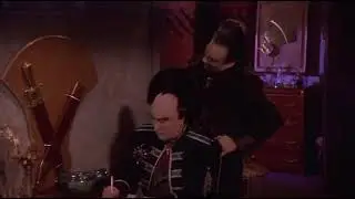 Babylon 5: Vir attacks the Drazi that bugged the ambassador&rsquo;s room