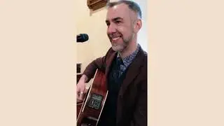 Irish Wedding Singer is joined by Bride & Groom and guests for a sing-a-long