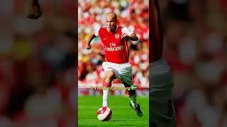 Top 10 Arsenal Legends of the 21st Century | Henry, Bergkamp & More!🔥 #ashleycole #football #pires