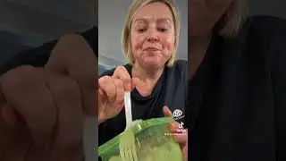 Eating fluffy ice!! #subscribe #icelovers #amazon #icecraving #asmr #snow #snowice