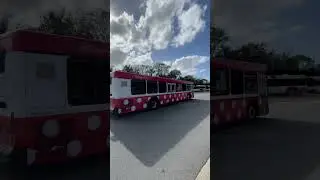 #shorts #disney #bus #travel #buses #busdriving #transportation #minnie #daisy