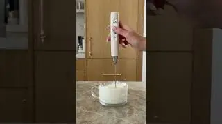 Best Handheld Milk Frothers for Coffee Lovers &ndash; Buyer&rsquo;s Guide