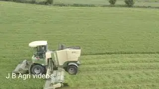 Silage 2020 Duggan's.  Big M and john deere mowing
