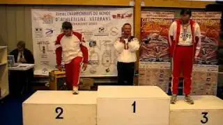 Siegerehrung Reinhold Paul Speerwurf M50 WM Masters 2008 Clermont Ferrand Frankreich