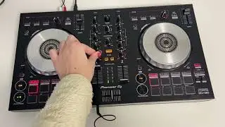 Pioneer DDJ-SB3.