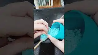 This Is How I Keep Clothes Smelling Fresh Longer