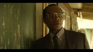 Reacher 1&times;3 Attack on Oscar Finlay by Police