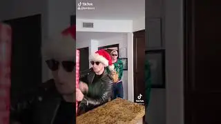 wrapping paper music